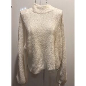 Truth White Furry Sweater Ladies Size Large 46x20